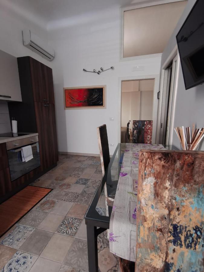 Whiteflower Apartments Бари Экстерьер фото