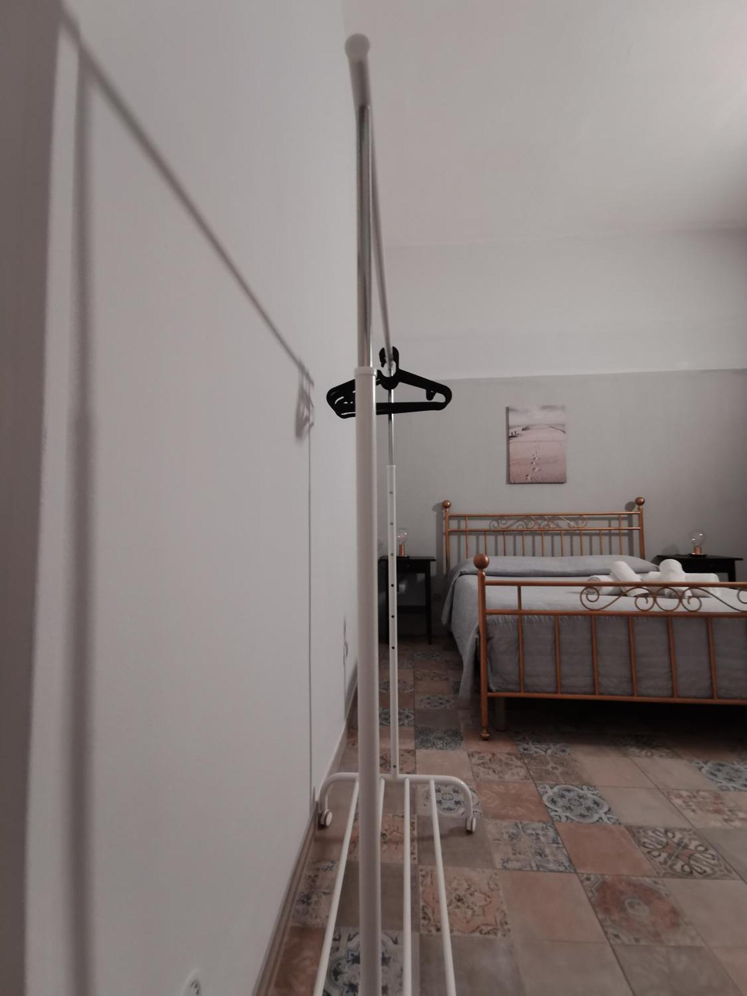 Whiteflower Apartments Бари Экстерьер фото