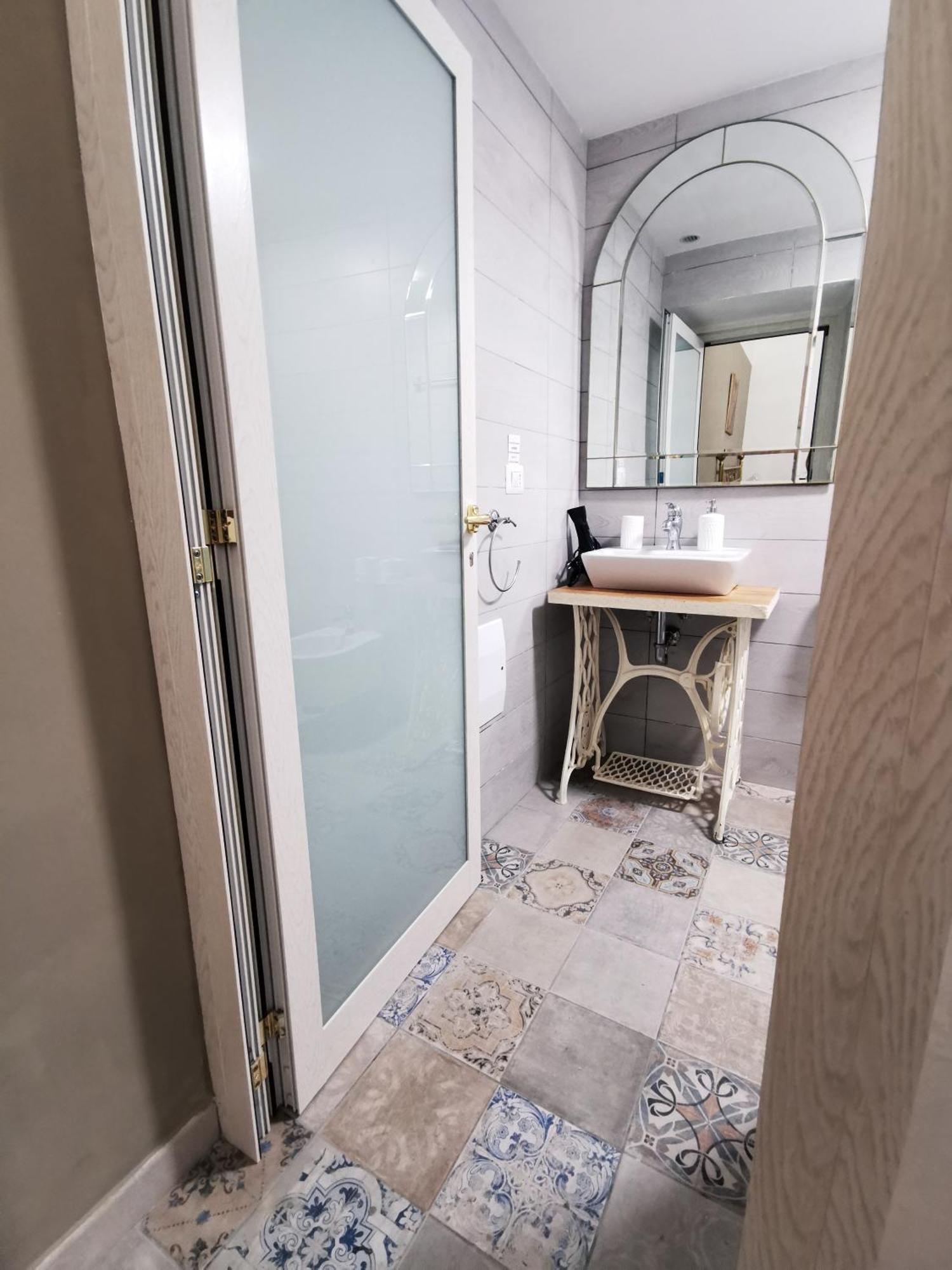 Whiteflower Apartments Бари Номер фото